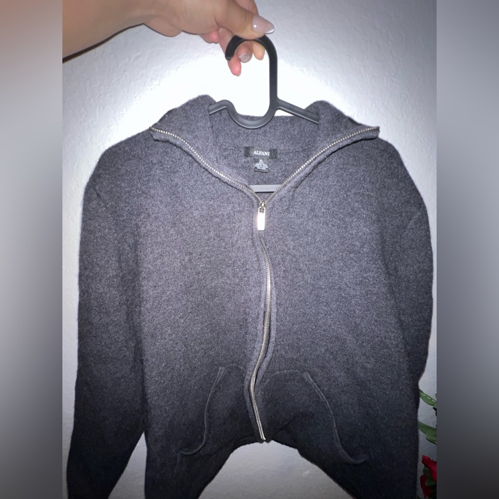 Jacket - Picture 2 of 3